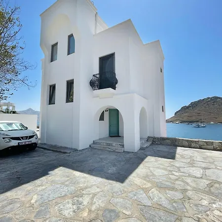 Denize Sıfır Eşsiz Tatil Evi