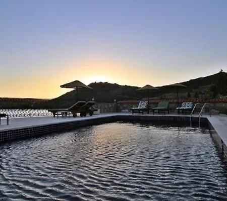 Denize Sıfır Eşsiz Tatil Evi